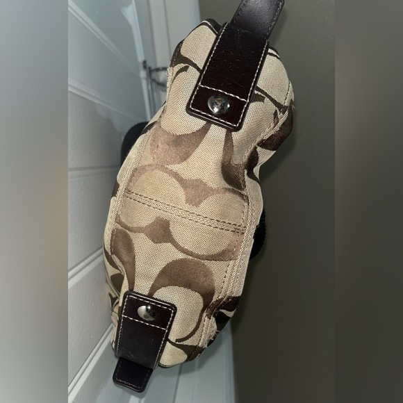 VINTAGE Coach Zoe Signature F12657 Jacquard Brown Hobo Handbag - Picture 6 of 16